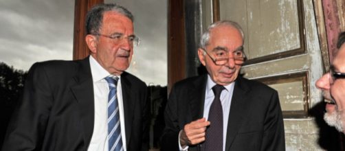 Prodi e Amato starebbero lavorando per un governo M5S-Pd