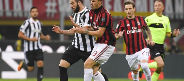 Termina 3-1 tra Juventus e Milan, sotto le firme di: Dybala, Bonucci, Cuadrado e Khedira Termina 3-1 tra Juventus e Milan, sotto le firme di: Dybala, Bonucci, Cuadrado e Khedira