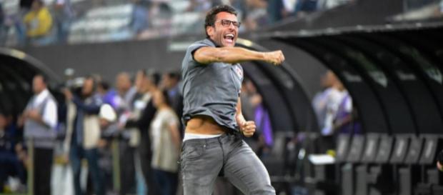 Valentim tem ido muito bem no Botafogo Valentim tem ido muito bem no Botafogo