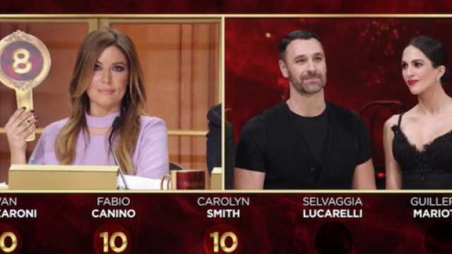 Ballando con le stelle, scintille tra Selvaggia Lucarelli e Raul Bova