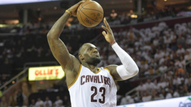 Passes en playoffs : LeBron James dépasse Michael Jordan | Basket USA - basketusa.com