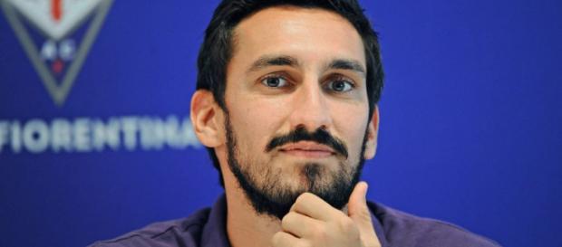 Con desgarradores mensajes, el mundo del fútbol despide a Davide Astori Con desgarradores mensajes, el mundo del fútbol despide a Davide Astori