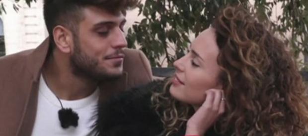 Uomini e Donne: Sara Afi Fella con Luigi Uomini e Donne: Sara Afi Fella con Luigi