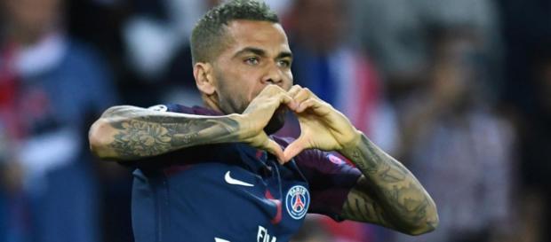 Dani Alves certain de la qualification de son équipe. Crédit photo le parisien Dani Alves certain de la qualification de son équipe. Crédit photo le parisien