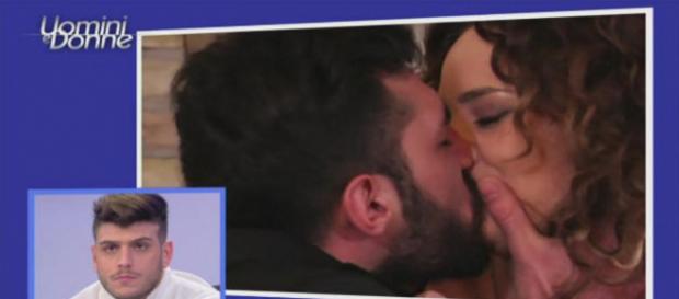 Uomini e Donne: Lorenzo Riccardi bacia Sara Afi Fella Uomini e Donne: Lorenzo Riccardi bacia Sara Afi Fella