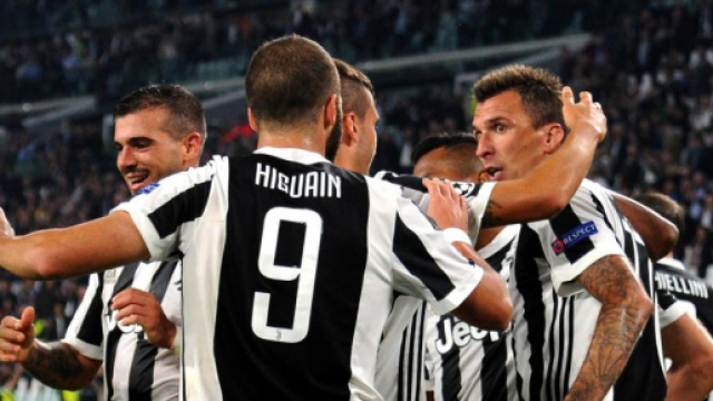 Juventus, ecco come stanno Higuain, Mandzukic e De Sciglio