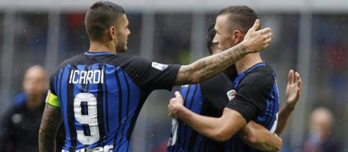 Icardi-Perisic stendono la Spal, l'Inter vola in testa - La Stampa - lastampa.it