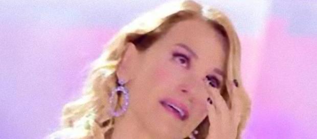 Barbara D'Urso: la conduttrice fa un disperato appello in Tv. Barbara D'Urso: la conduttrice fa un disperato appello in Tv.