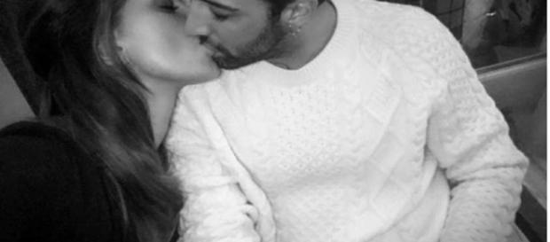 Belen Rodriguez e Andrea Iannone aspettabno un bebè Belen Rodriguez e Andrea Iannone aspettabno un bebè