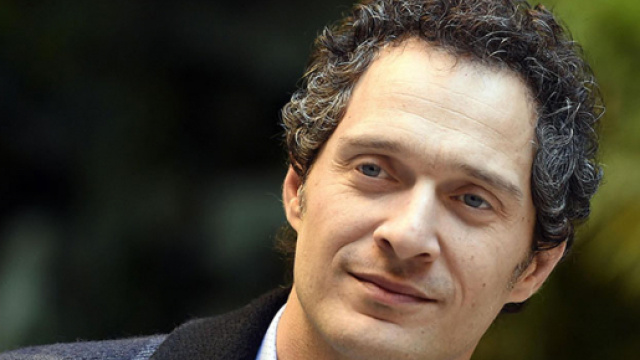 Claudio Santamaria, l'attore si svela: il lavoro e l'amore