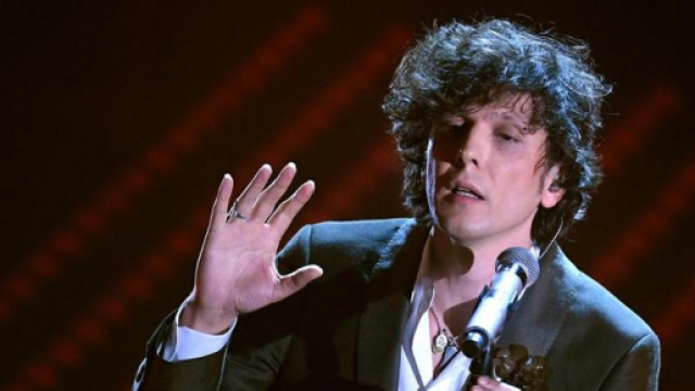 Ermal Meta: le sue polemiche sui social, a chi sono state rivolte?