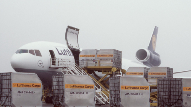 Rapina spettacolare in Brasile su un aereo cargo della Lufthansa