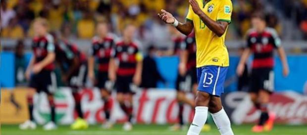 El defensor de la selección nacional, podría fichar por el Palmeiras El defensor de la selección nacional, podría fichar por el Palmeiras