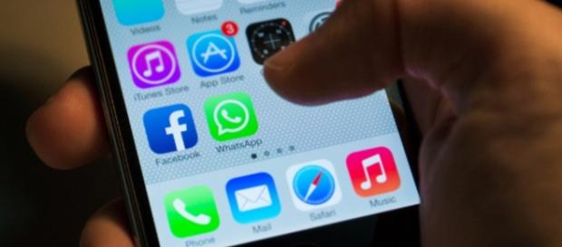 Golpe no WhatsApp aproveita data dedicada às mulheres Golpe no WhatsApp aproveita data dedicada às mulheres