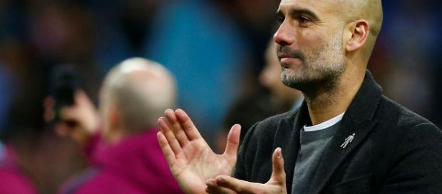 Guardiola cree que su equipo no se parece al del Barcelona Guardiola cree que su equipo no se parece al del Barcelona