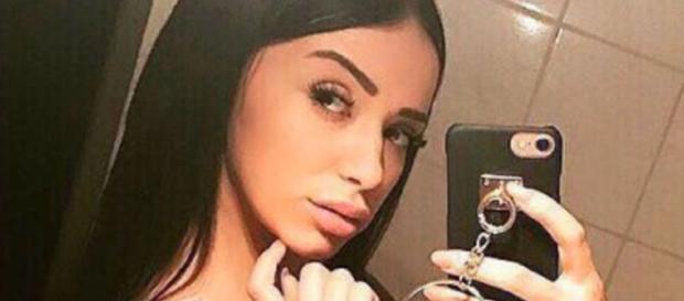 La Villa des Coeurs Brisés 4 : Jelena nue sous la douche, elle dévoile ses photos sexy ! La Villa des Coeurs Brisés 4 : Jelena nue sous la douche, elle dévoile ses photos sexy !