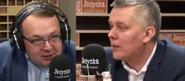 Tomasz Siemoniak w Radiowej Jedynce u Piotra Goćka. Tomasz Siemoniak w Radiowej Jedynce u Piotra Goćka.