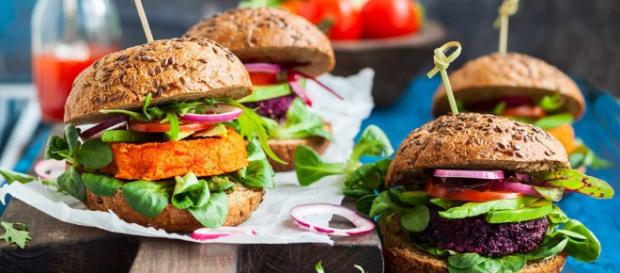 Veg-friendly: 5 ciudades españolas perfectas para veganos y vegetarianos Veg-friendly: 5 ciudades españolas perfectas para veganos y vegetarianos