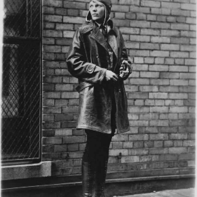 Amelia Earhart. - [Image via Tekniska Museet, Flickr]