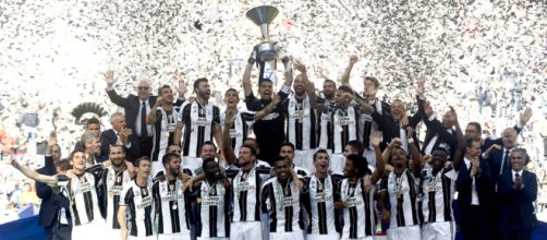 La Juventus campione d'Italia 2016-2017.