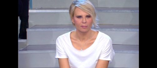 Uomini e Donne: polemiche contro Maria De Filippi.