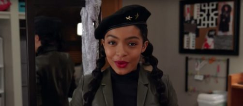 'Zoey' prepares to save Hawkins Hall on tonight's episode of 'Grown-ish.' - [TV Promos / YouTube Screencap]