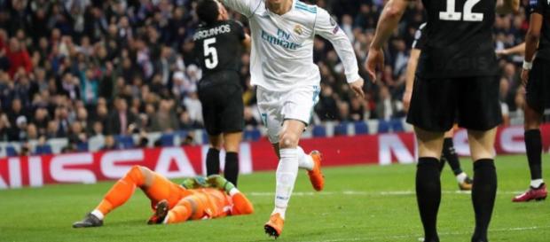 Cristiano Ronaldo quiere varios acompañantes en el equipo Cristiano Ronaldo quiere varios acompañantes en el equipo
