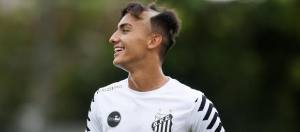 Lucas foi um dos jogadores convocados para os amistosos Lucas foi um dos jogadores convocados para os amistosos