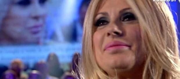 Ultimissime Uomini e donne, Tina cacciata via? Ultimissime Uomini e donne, Tina cacciata via?