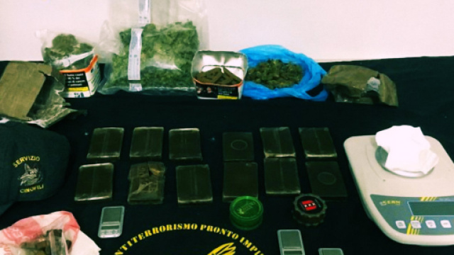 L'operazione antidroga è stata effettuata dalla Guardia di Finanza.