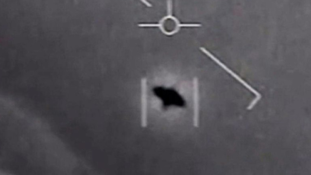 Usa, pilota avvista strano oggetto nei cieli