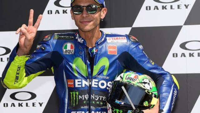 Valentino Rossi e i tifosi sui social, moltissimi