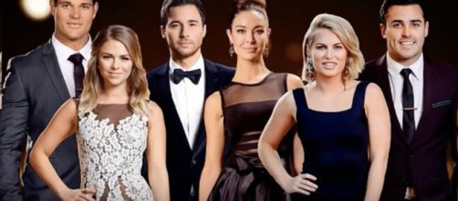 The cast of 'Bachelor in Paradise Australia', season 1 - via YouTube/Celeb Magazine