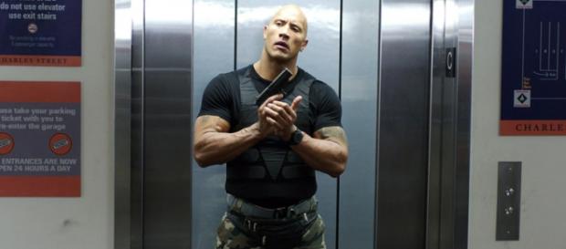 Dwayne Johnson conocido como "The Rock" Dwayne Johnson conocido como "The Rock"