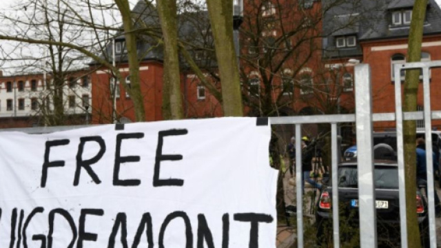 Puigdemont suspendu à la justice allemande - Libération - liberation.fr