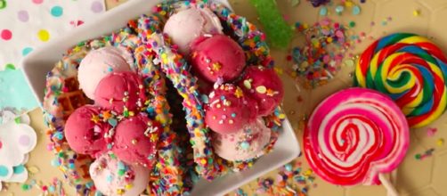 Enjoy 5 amazing ice cream comfort foods. (Image Credit: <Allrecipes>/YouTube screenshot]