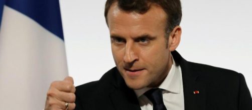 Siria, Macron pronto ai raid in caso di attacchi chimici - lastampa.it