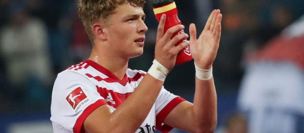 Transfergerücht: Jann-Fiete Arp vor Wechsel zum FC Bayern München ... - tz.de Transfergerücht: Jann-Fiete Arp vor Wechsel zum FC Bayern München ... - tz.de