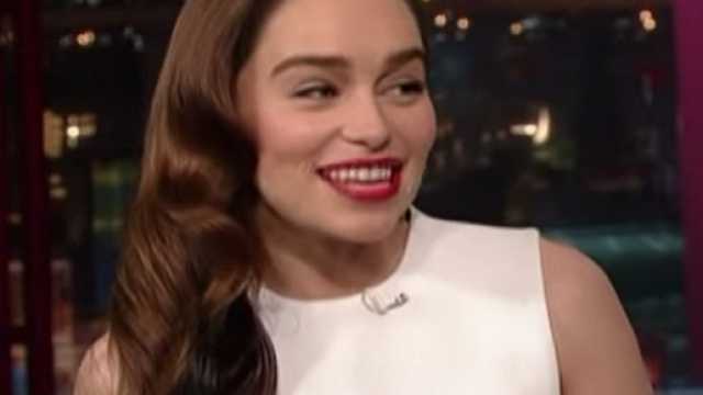 Emilia Clarke, alias Daenerys Targaryen nella serie televisiva Il Trono di Spade