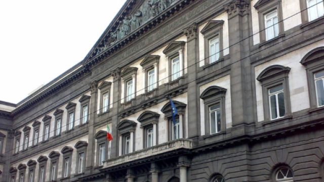 Fiamme all'Universit&agrave; Federico II - napolitoday.it