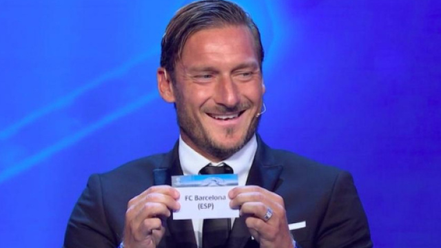Totti pesca il Barcellona con la Juve e se la ride: poi la Roma ... - ilbianconero.com