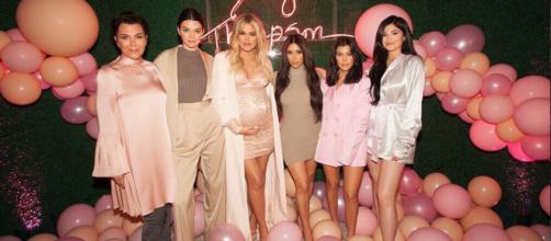 The Kardashian family at Khloe's baby shower. (Image: Instagram/Khloe Kardashian)