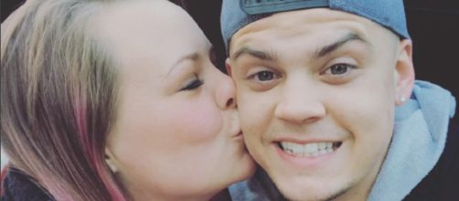 Catelynn Lowell and Tyler Baltierra respond to divorce reports. [Image via Catelynn Lowell/Instagram]