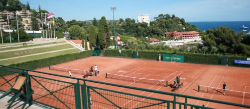 https://commons.wikimedia.org/wiki/File:Terrains_Monte-Carlo_Rolex_Masters_1000.JPG