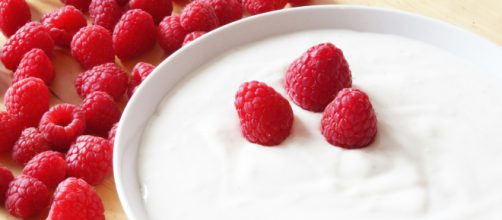 ¿Te gusta el yogur? Opta por el natural para aprovechar todas sus bondades