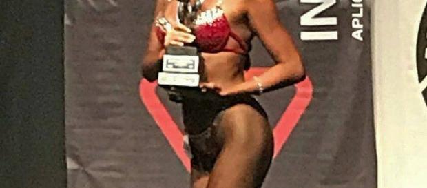 Em seu primeiro Campeonato ‘Estreantes Paulista da Nabba/WFF 2018‘, disputou com meninas mais experientes, ficando em quarto lugar Em seu primeiro Campeonato ‘Estreantes Paulista da Nabba/WFF 2018‘, disputou com meninas mais experientes, ficando em quarto lugar