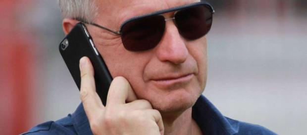 Kommt Verstärkung für die VfB-Abwehr? Kommt Verstärkung für die VfB-Abwehr?