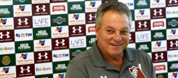 O técnico Abel elogiou o jogador O técnico Abel elogiou o jogador
