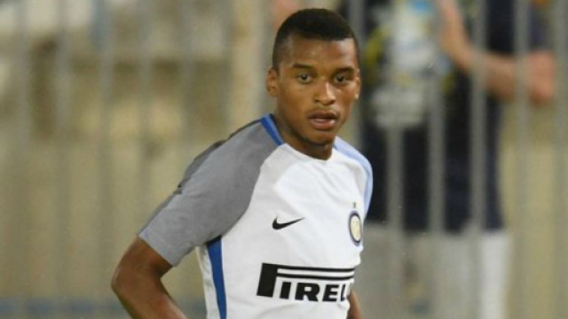Dalbert n'a que très peu de temps de jeu avec l'Inter Milan