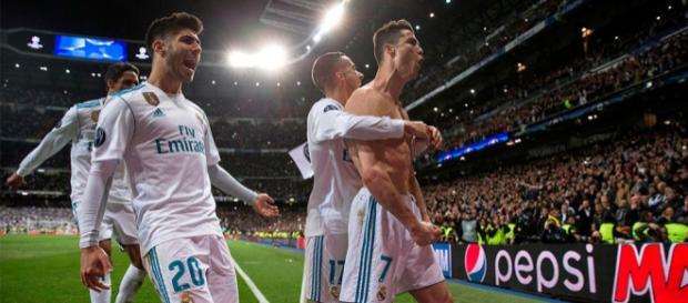 Cristiano Ronaldo celebra el gol de la clasificación Cristiano Ronaldo celebra el gol de la clasificación